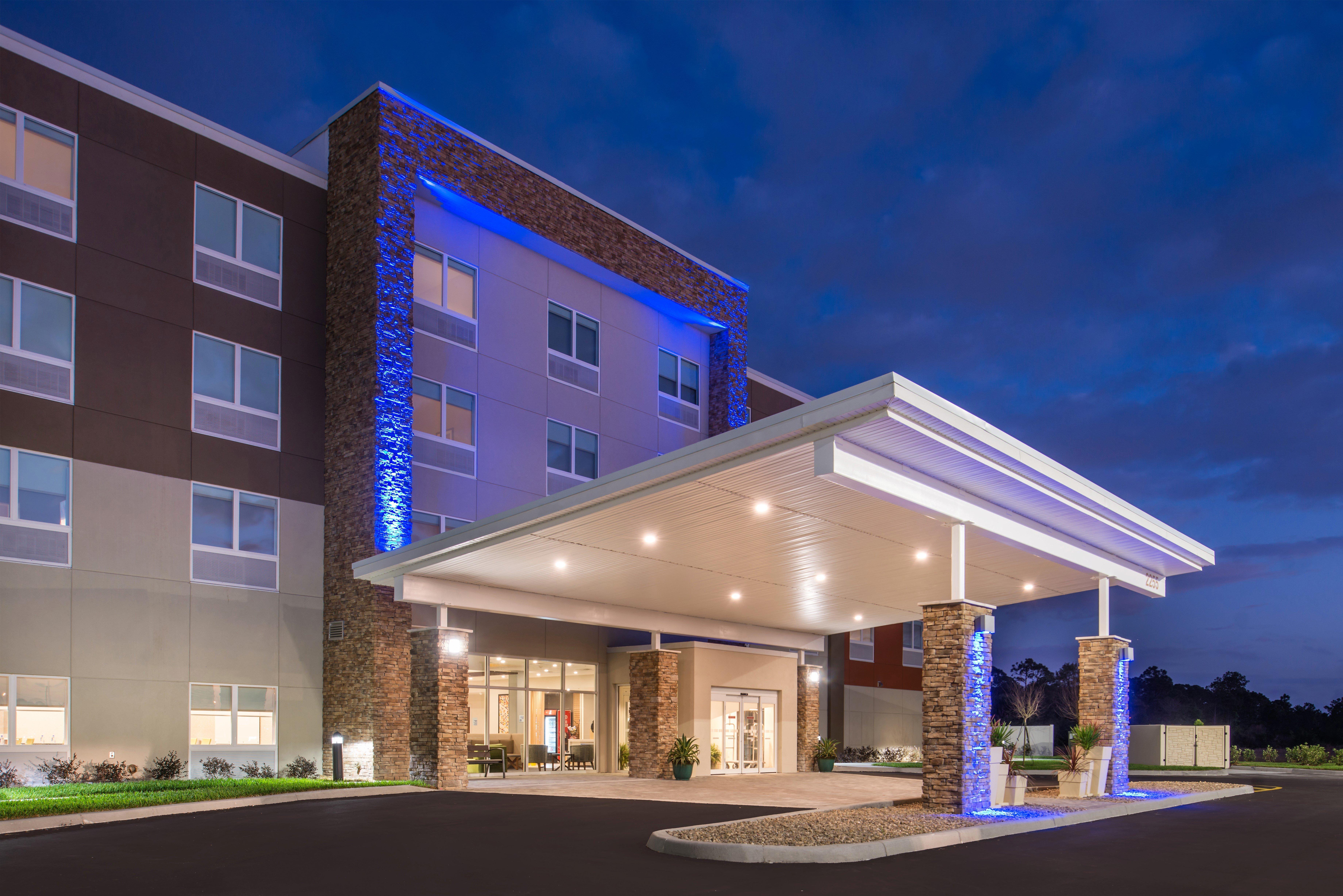 Holiday Inn Express Melbourne West By Ihg West Melbourne Eksteriør billede